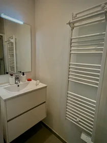 Stanza privata in residence in 198 rue de Solférino, immagine 5 di 10