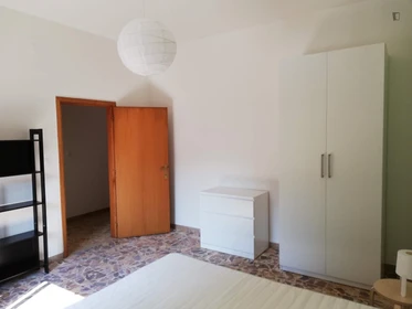 Private room at Viale Livio Salinatore, image 2 of 7