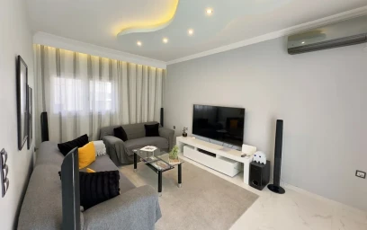 Appartamento con 2 camere da letto a {area}