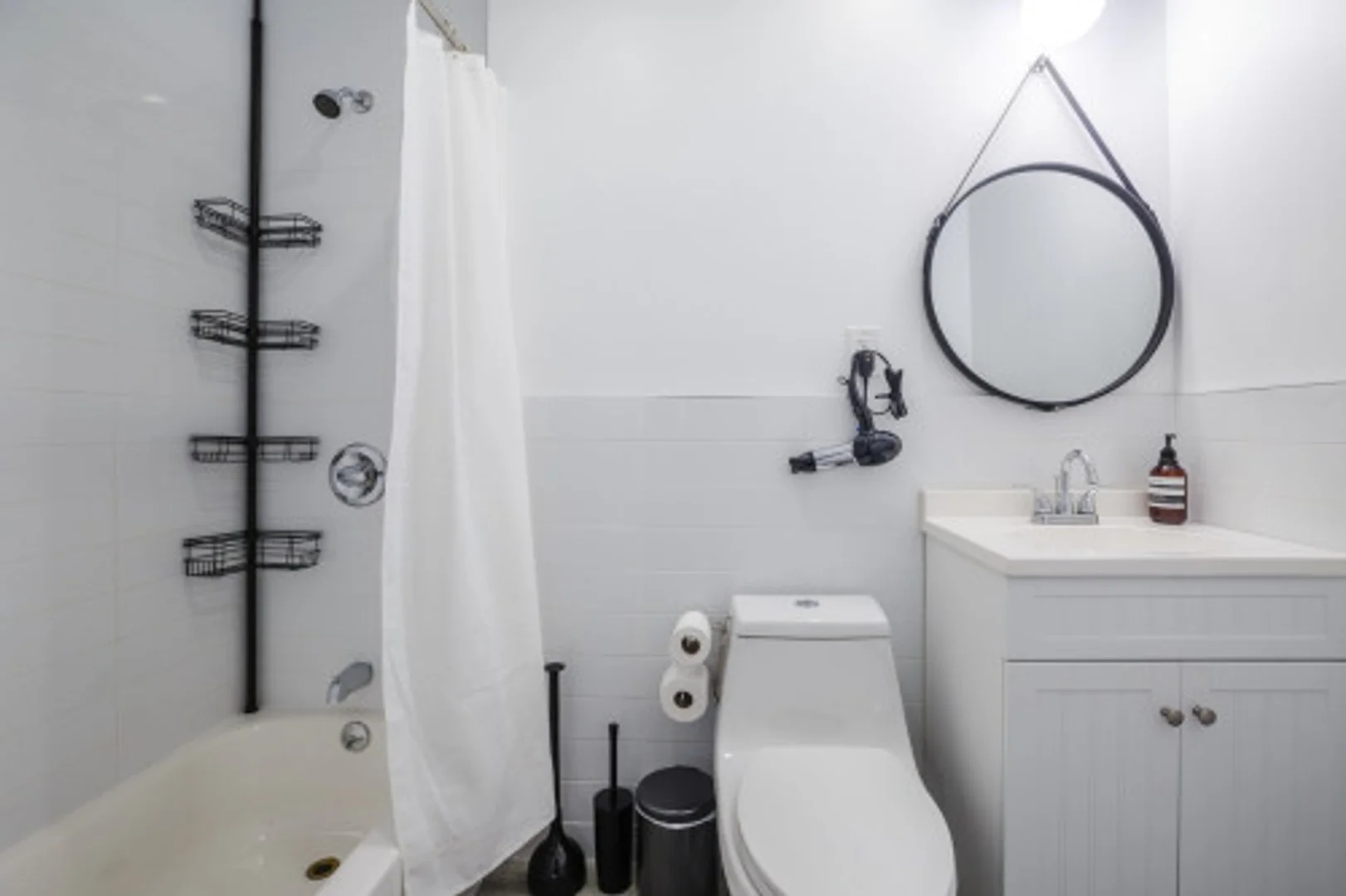 Quarto amigo do estudante em  com comodidades modernas