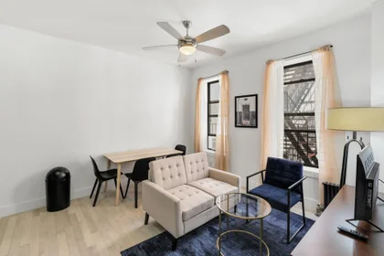 Habitación privada en #446: West Harlem New York 10027, imagen 1 de 10