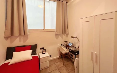 Private room at Carrer d'Avinyó, 24, Ciutat Vella, 08002 Barcelona, Spain, image 4 of 19