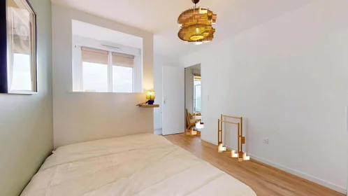 Private room at 83 Bd Charles de Gaulle, 92700 Colombes, France, image 4 of 19