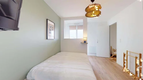 Private room at 83 Bd Charles de Gaulle, 92700 Colombes, France, image 6 of 19