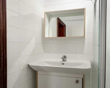 Stanza privata in Rua Machadinho, Lisbon, immagine 9 di 10
