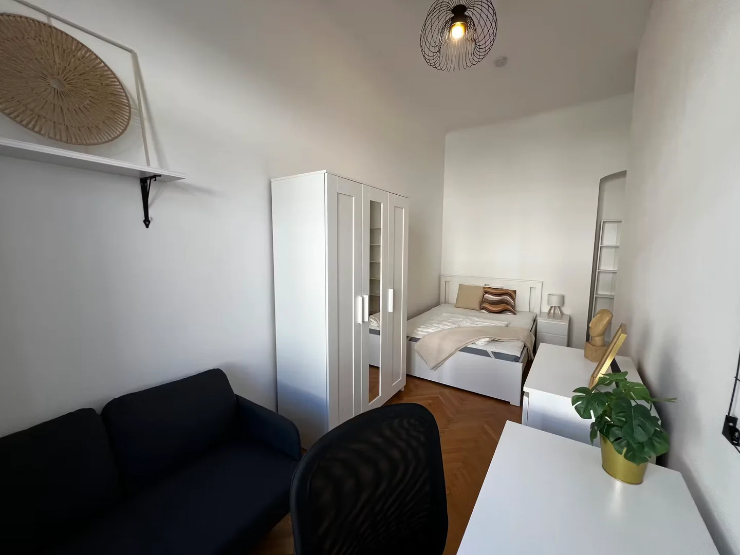 Habitación para estudiantes en  con modernas comodidades