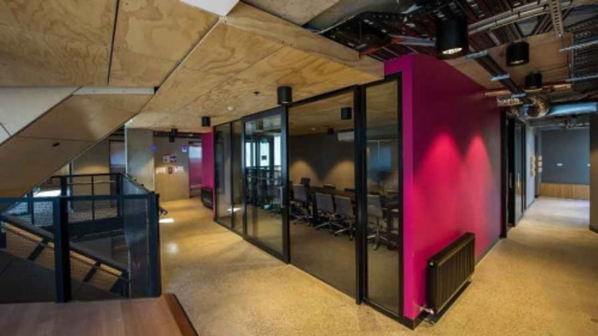 位于的学生公寓，明亮通风，交通便利