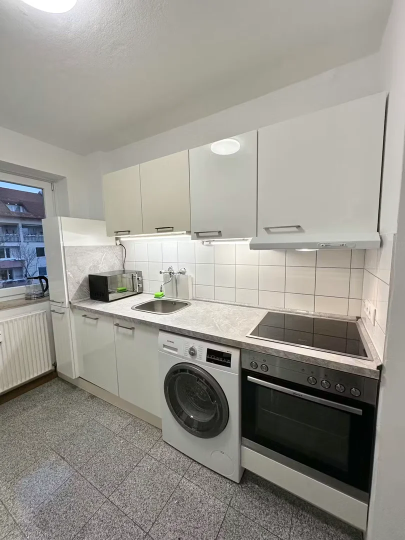 Student-friendly room in with modern amenities