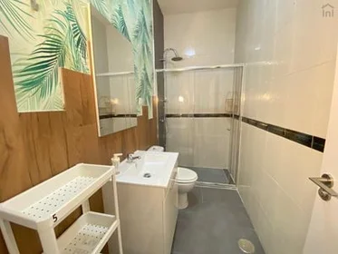 Stanza privata in C. del Carmen, 3, immagine 7 di 27