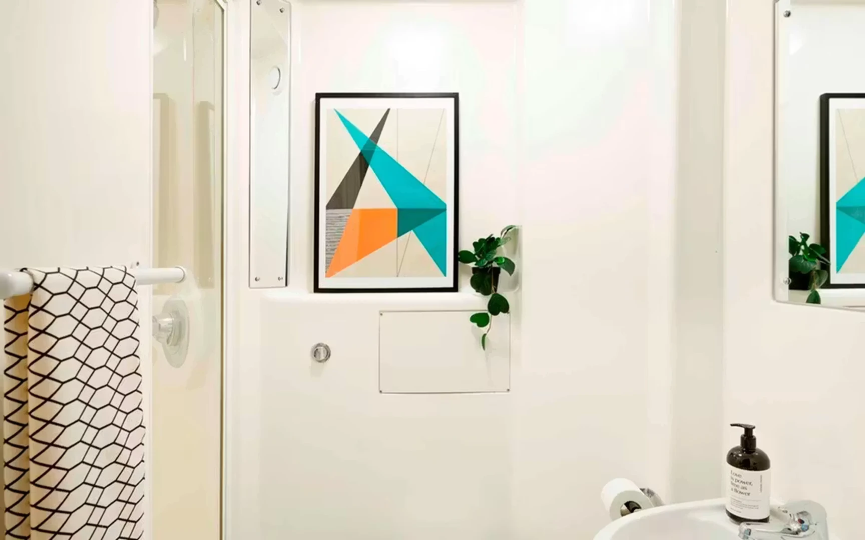 Chambre d'étudiant bon marché à proximité du campus dans 