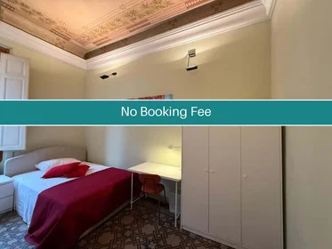 Stanza privata in Via Scipione Ammirato, 40, 50136 Firenze FI, Italy, immagine 1 di 10