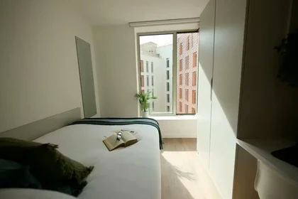 Private room at Gas Lane, Bristol BS2 0QN, image 1 of 10