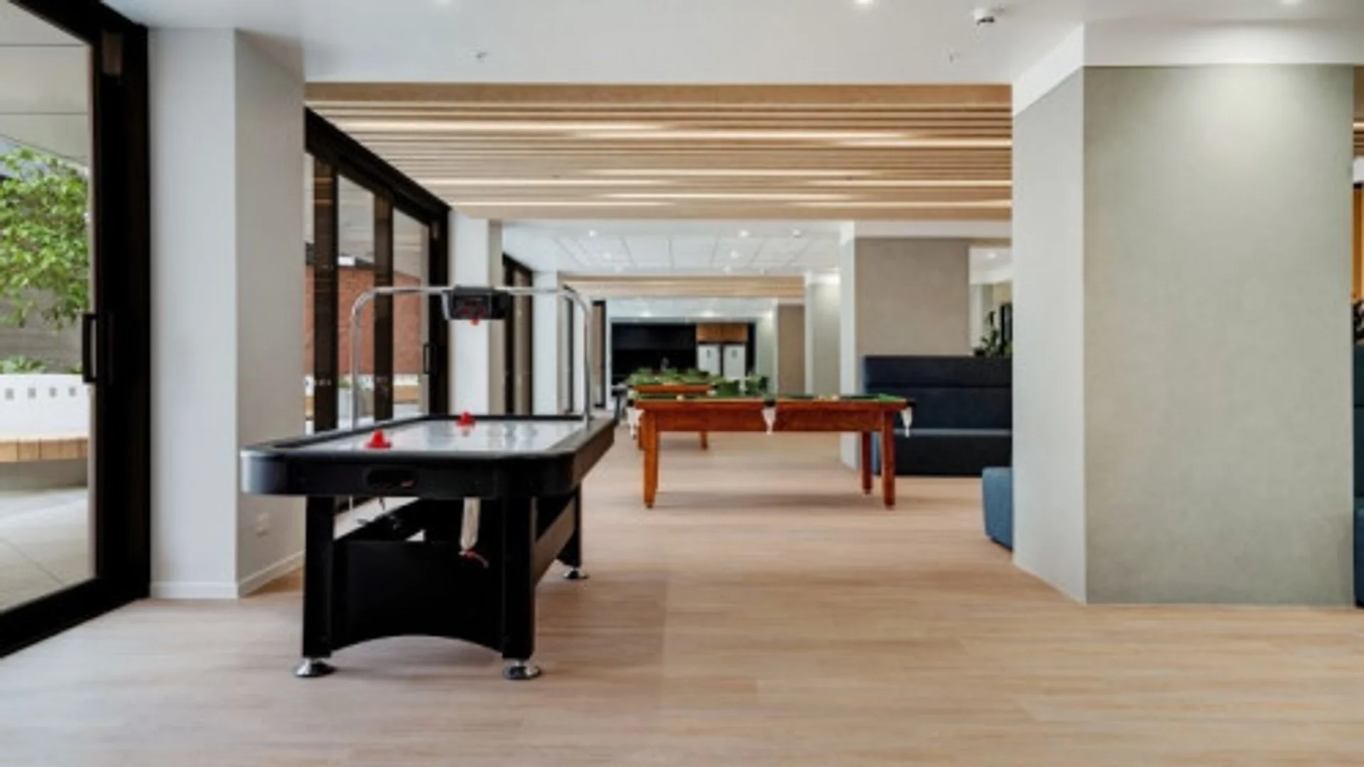 Comfortable and spacious student room in 