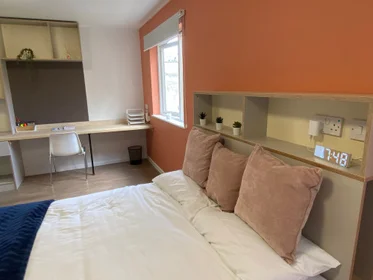 Private room at Collegiate Upper Quay House Gloucester GL1 2JD, image 3 of 12