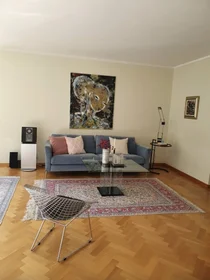 Dairenin tamamı konumu Tors väg 21, 1 12 görüntüsü