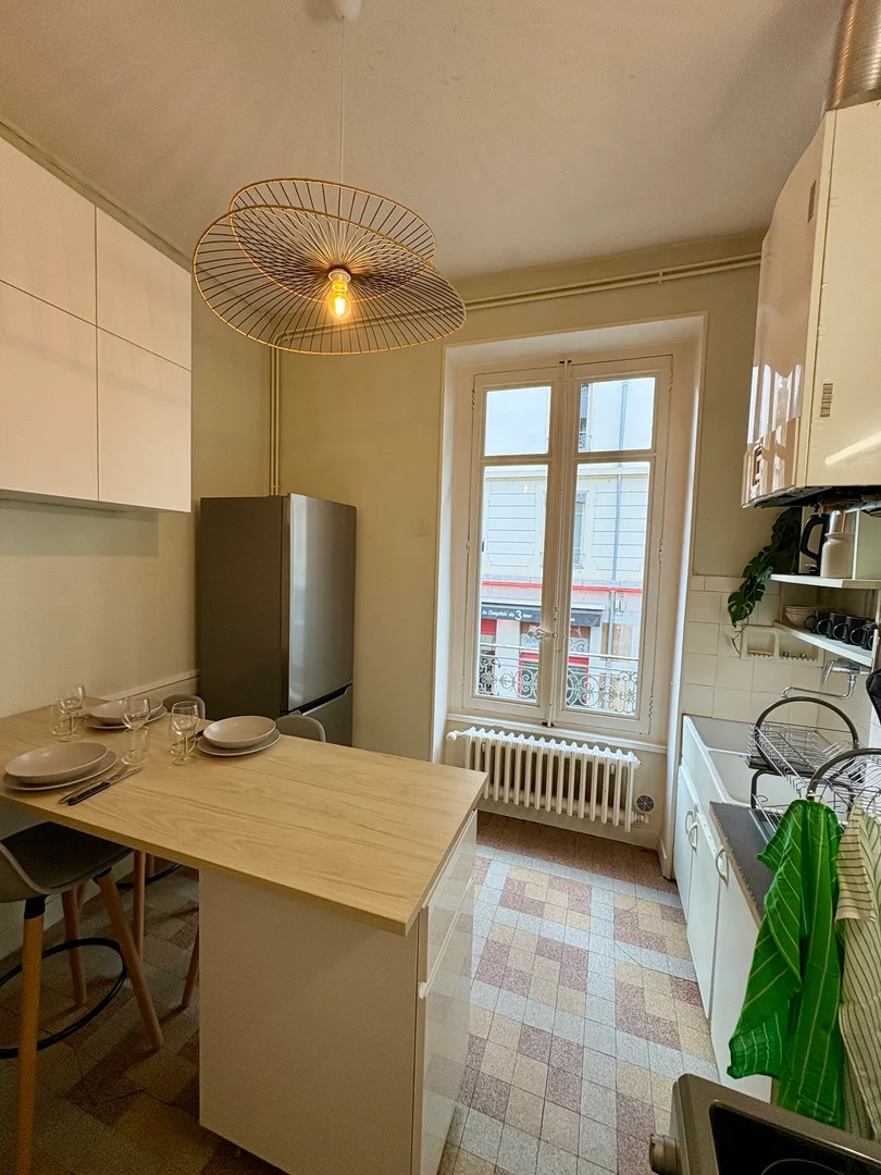 Studentenfreundliches Zimmer in  mit modernen Annehmlichkeiten