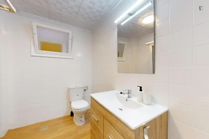 Private room at Carrer Concepción Arenal, image 11 of 14