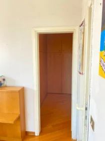 Chambre privée à Via Dogali, image 9 de 31