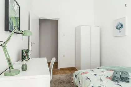 Privatzimmer in der Október 6. utca, bild 7 von 47