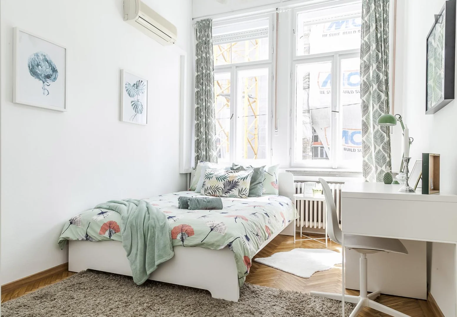 Zimmer in Studentenwohnung in  zu vermieten, voll möbliert
