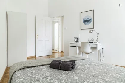 Privatzimmer in der Október 6. utca, bild 15 von 49