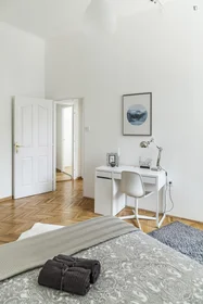 Privatzimmer in der Október 6. utca, bild 6 von 49