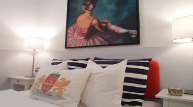 Logement entier à Hajós utca 13, image 1 de 19