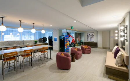 Gesamte Unterkunft in der 715 West 23rd Street, bild 18 von 20
