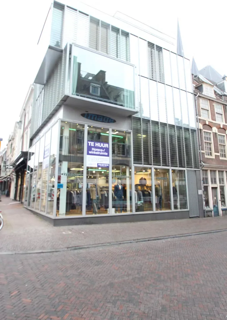 Korte Jansstraat, Centrum