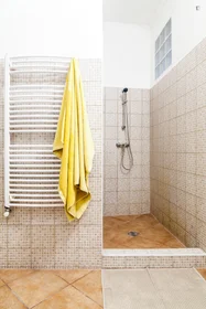 Quarto privado em Üllői út, imagem 13 de 16
