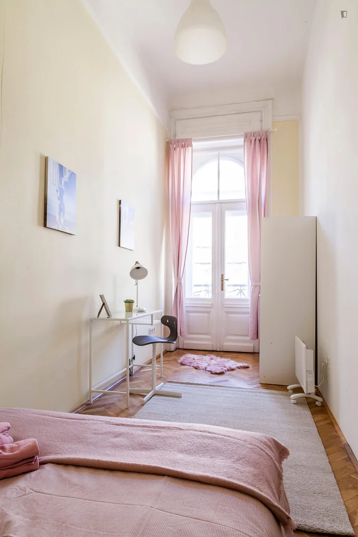 Quarto de estudante funcional perfeito para estudar em 