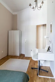 Private room at Szófia utca, image 3 of 30