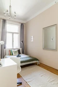 Private room at Szófia utca, image 5 of 30
