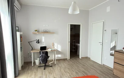Privatzimmer in der Via Tirino, bild 5 von 12