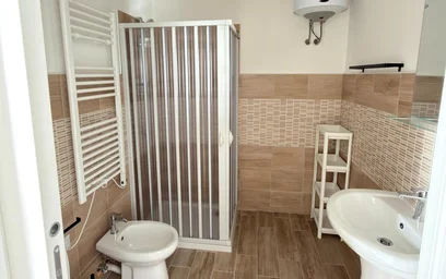 Privatzimmer in der Via Tirino, bild 6 von 12