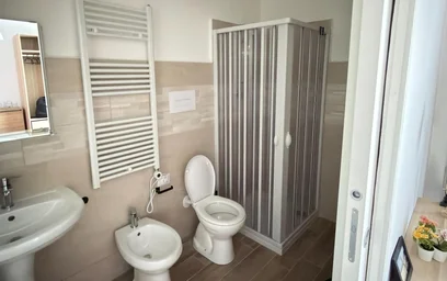Privatzimmer in der Via Tirino, bild 9 von 12