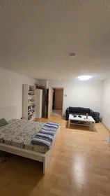 Private room at Kaiserstraße, image 13 of 14