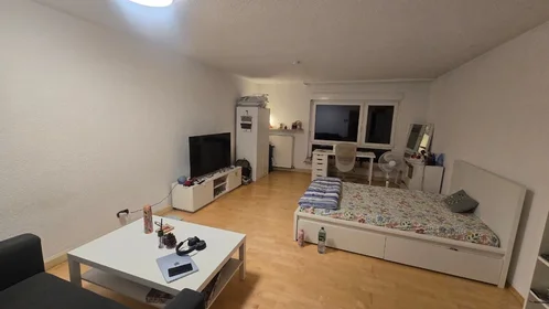 Private room at Kaiserstraße, image 10 of 14