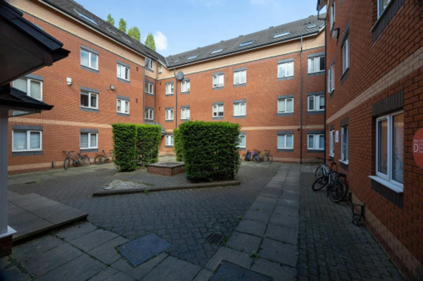 Chambre d'étudiant bon marché à proximité du campus dans 