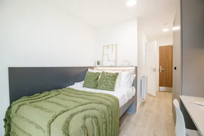 Habitación privada en Waterside, 58-62 Avon Street, Bristol, BS2 0PX, imagen 1 de 10