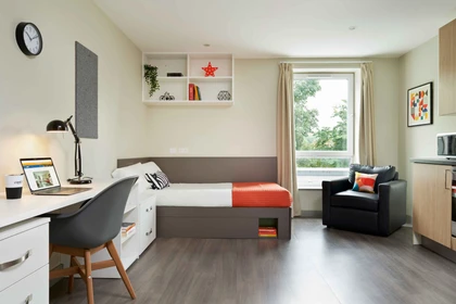 Private room at Saw Mill, King's Mill Lane Huddersfield HD1 3AN, image 15 of 21