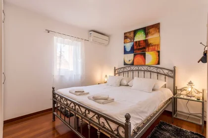 Habitación privada en Kamenita ulica 7, imagen 1 de 10