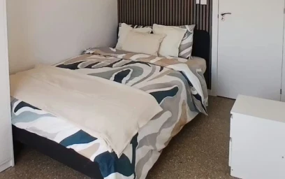 Quarto privado em Carrer del Pare Mendez, imagem 5 de 10