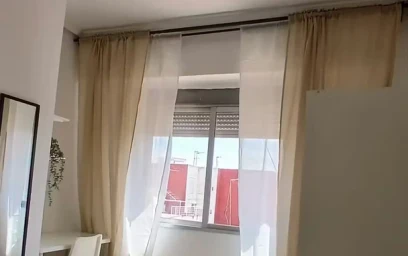 Quarto privado em Carrer del Pare Mendez, imagem 8 de 10