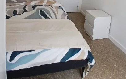 Quarto privado em Carrer del Pare Mendez, imagem 9 de 10