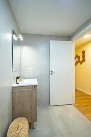 Logement entier à Calle San Quintín 5, image 15 de 18