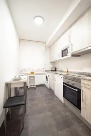 Entire apartment at Calle San Quintín 5, image 6 of 18