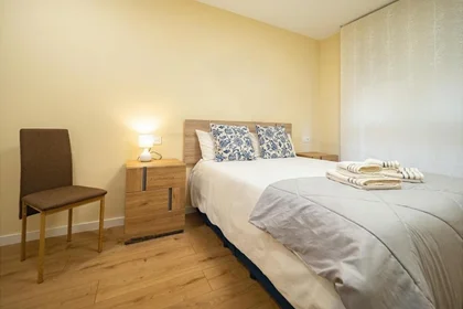 Logement entier à Calle San Quintín 5, image 9 de 18