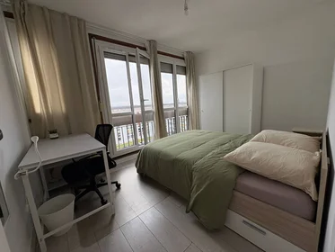 Zimmer zur Miete in einer WG in {area}