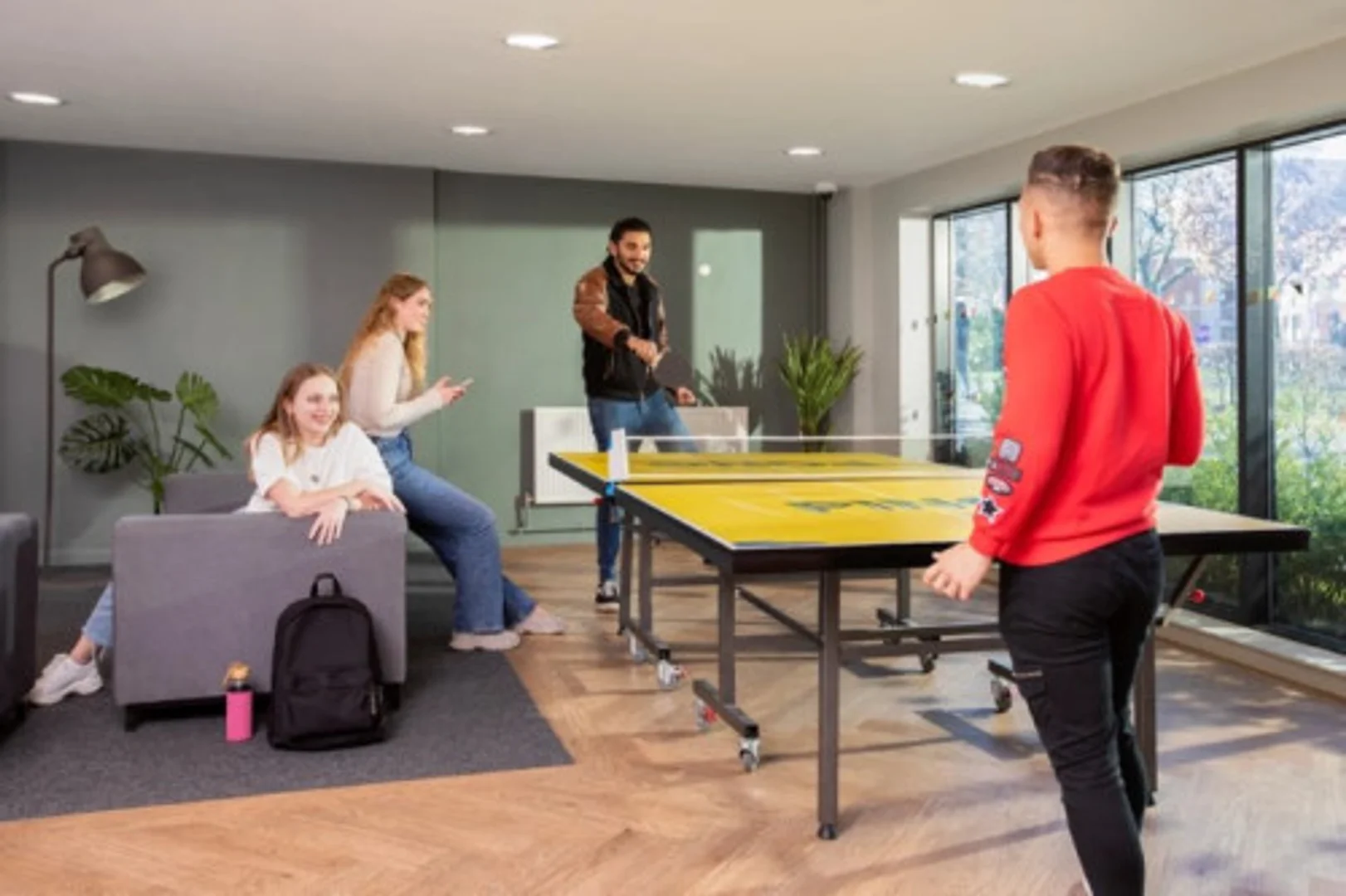 Student-friendly room in  with modern amenities